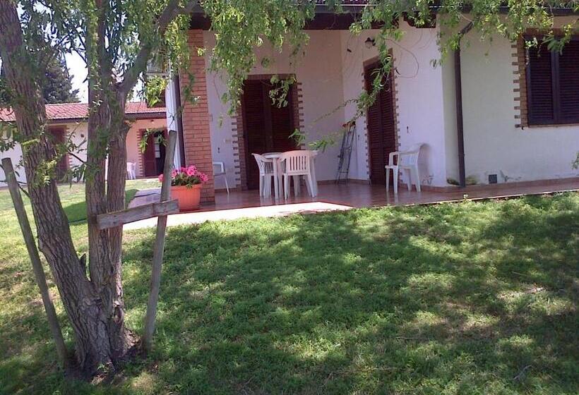 هتل روستایی Agriturismo Arcobaleno