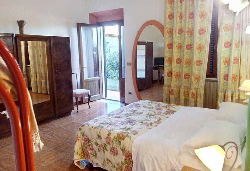 هتل روستایی Agriturismo Da Paola