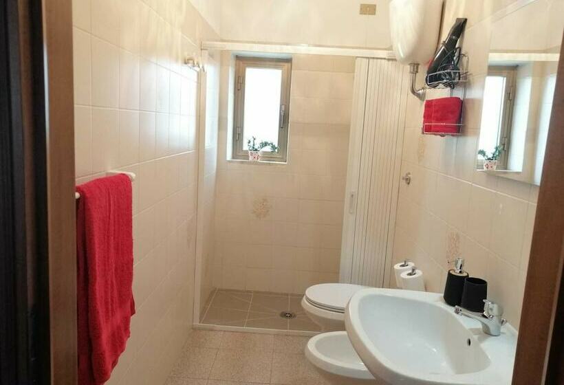 فندق ريفى Agriturismo Verdicchio