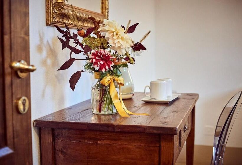 田舎風ホテル Castello Di Spedaletto