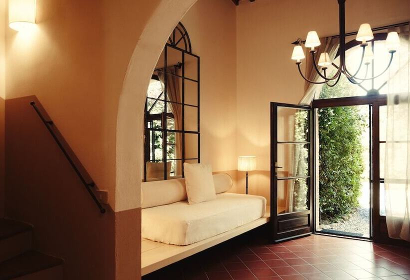 בית מלון כפרי Ginestriccio