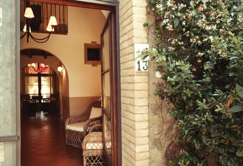 בית מלון כפרי Ginestriccio