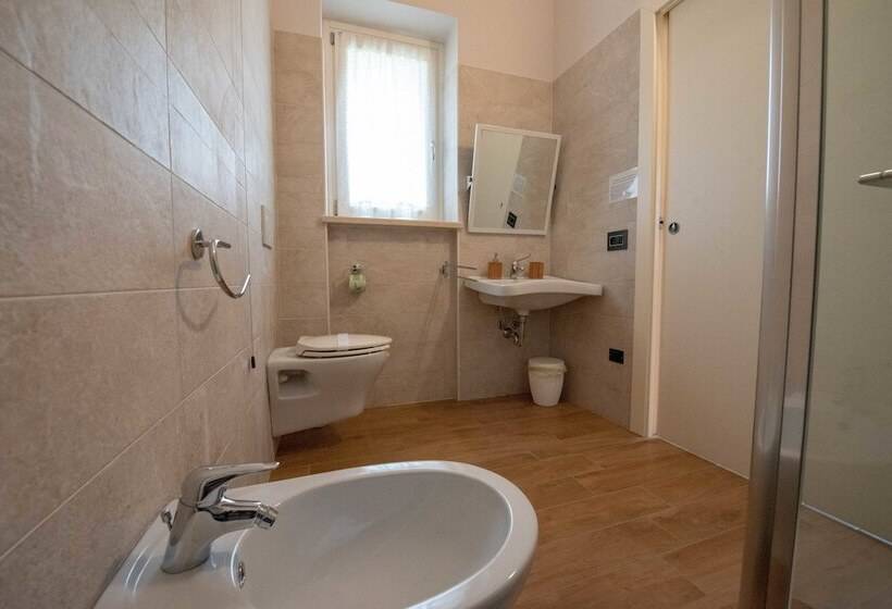 Сельский отель Le Bignele   Alloggio Agrituristico