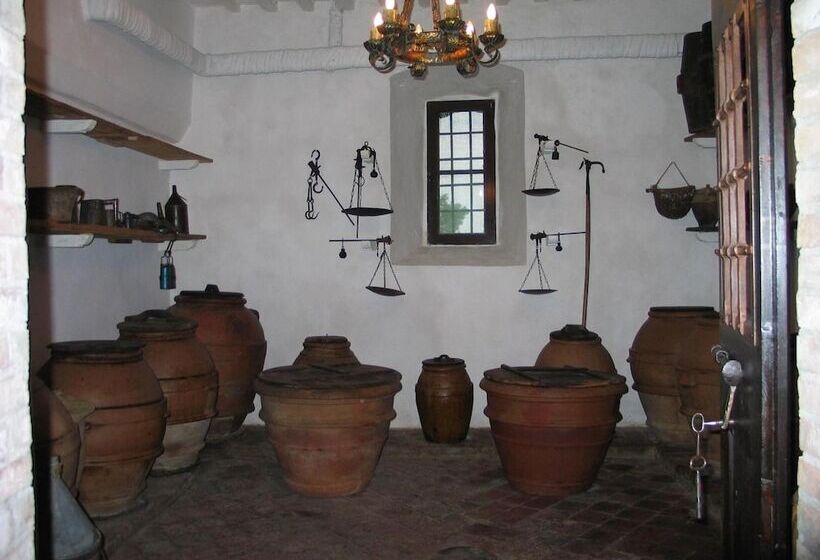 فندق ريفى Podere La Montalla