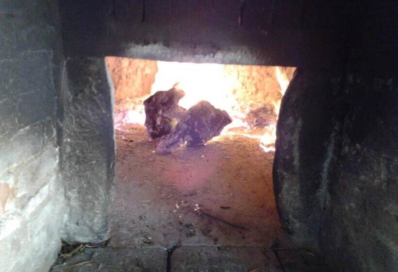 فندق ريفى Podere La Montalla