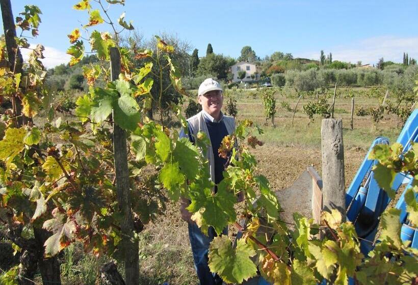 فندق ريفى Podere La Montalla