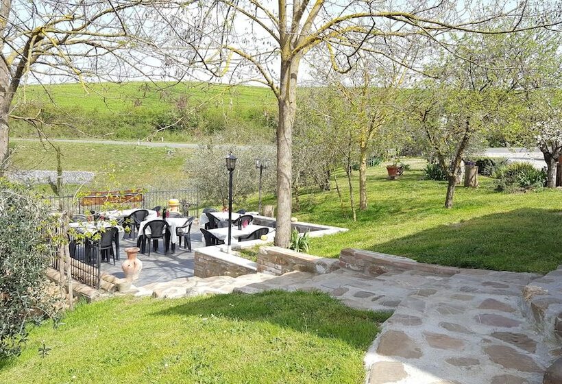 田舎風ホテル Sant Apollinare