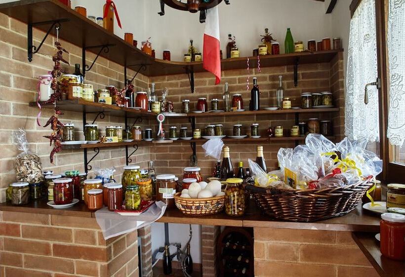 田舎風ホテル Sant Apollinare