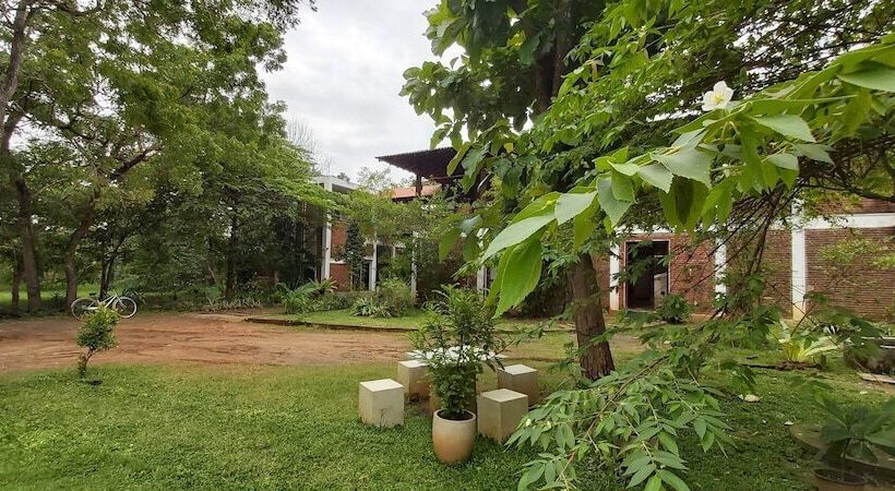 Отель Vallee 69 Eco Villa Tissa,yala