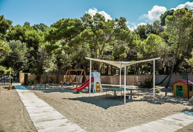 هتل Villaggio Residence Torre Saracena   Campsite