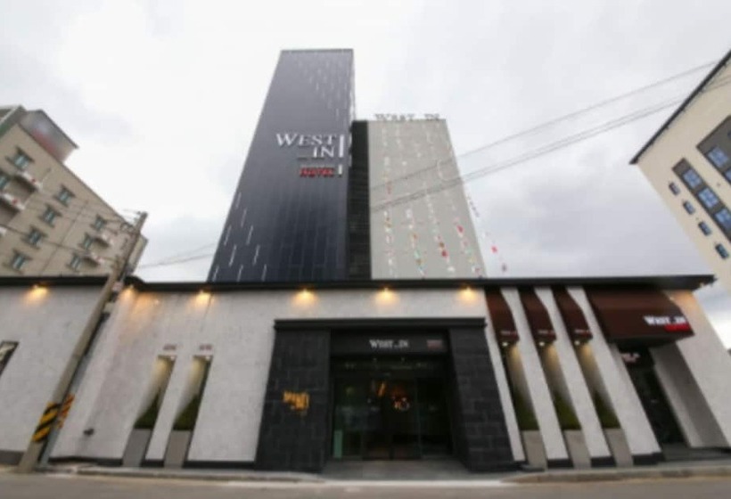 בית מלון כפרי West In