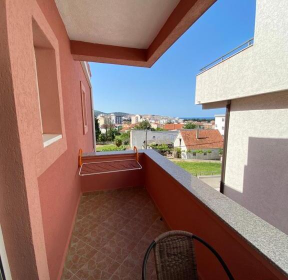 پانسیون Apartments Nikičić