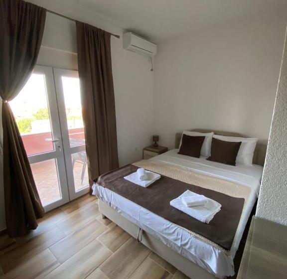 پانسیون Apartments Nikičić