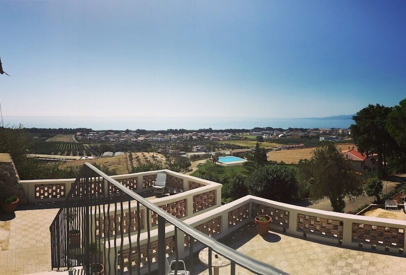 بنسيون Don Giacchi Country House