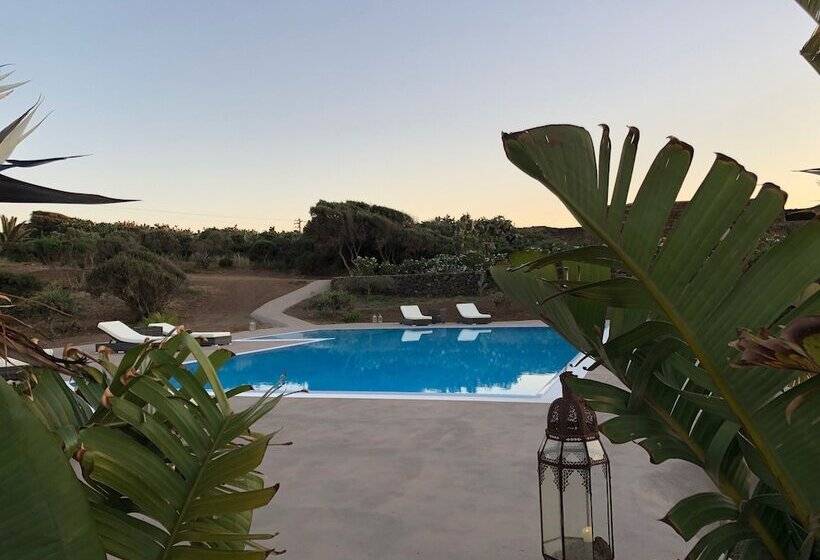 بنسيون I Dammusini Di Pantelleria