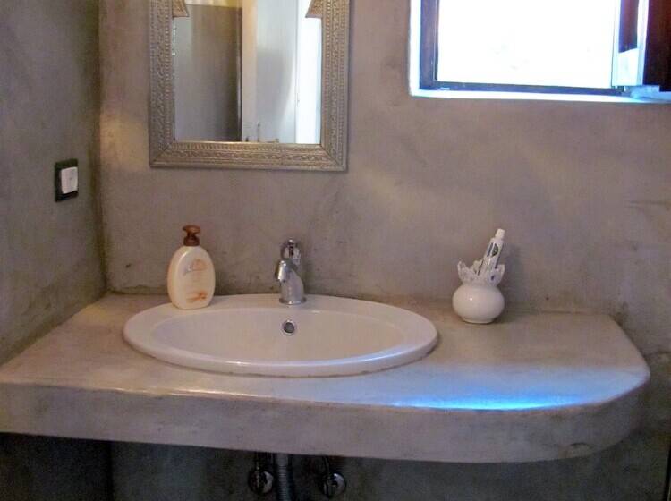 بنسيون I Dammusini Di Pantelleria