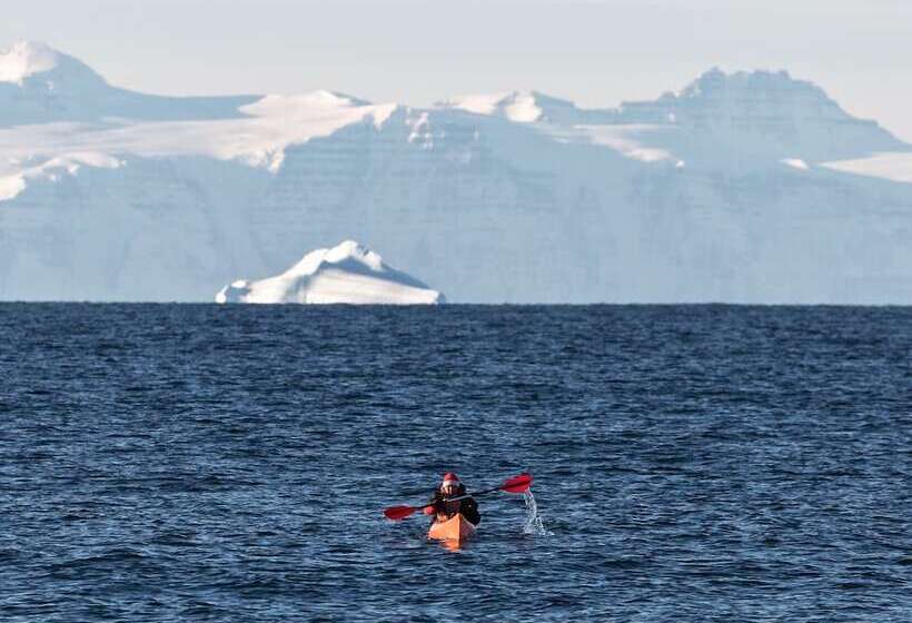پانسیون Ittoqqortoormiit Guesthouse