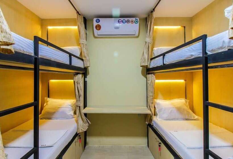 Seven Hills Dormitory   Hostel