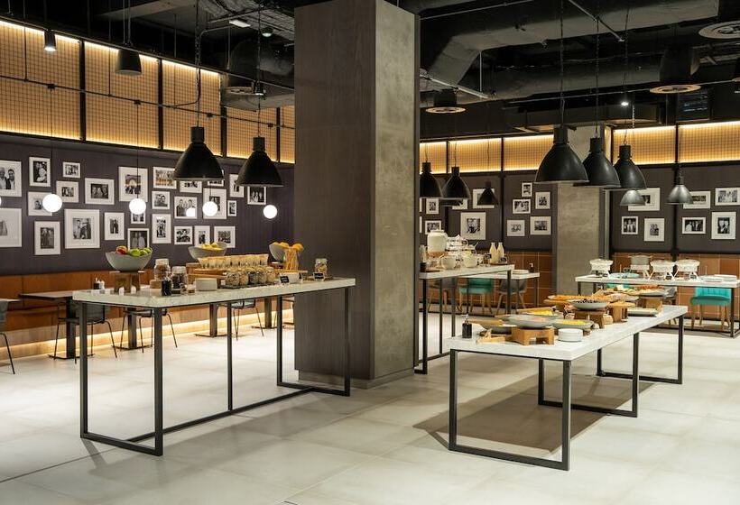 בית מלון כפרי Innside By Meliá Liverpool