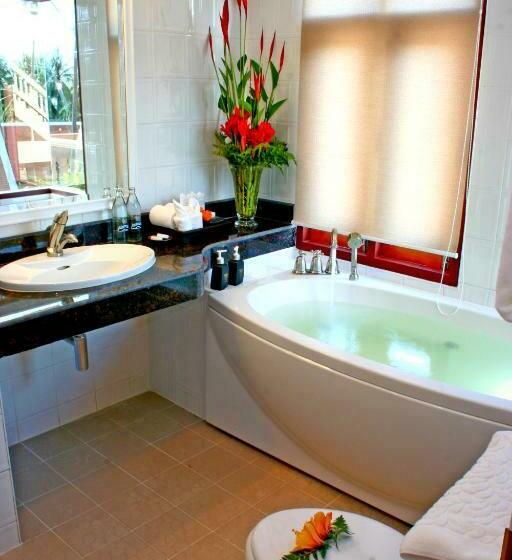 Banburee Resort And Spa