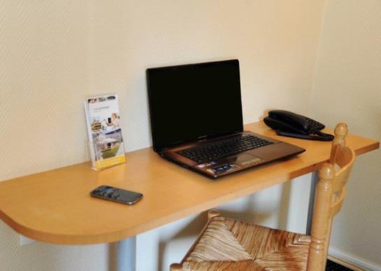 فندق Campanile Lyon Est  Bron Eurexpo