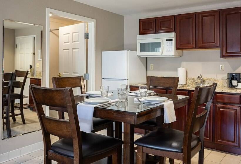 D. Hotel Suites & Spa