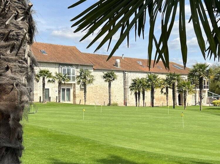 ホテル Abbaye Du Golf De Lesigny