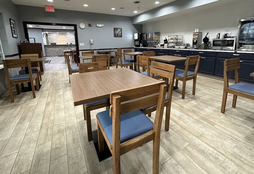 فندق Americinn By Wyndham, Galesburg, Il