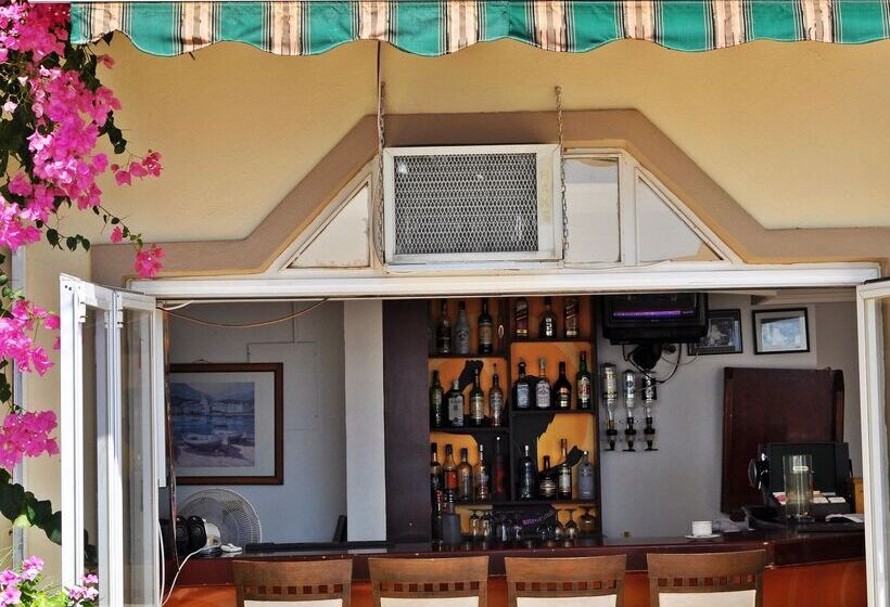 בית מלון כפרי Aqua Princess