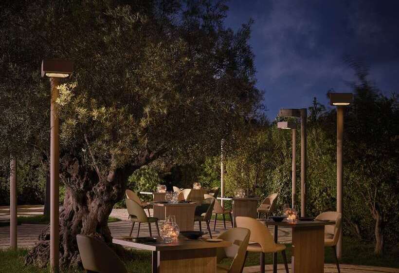 בית מלון כפרי Baia Di Chia Resort Sardinia, Curio Collection By Hilton