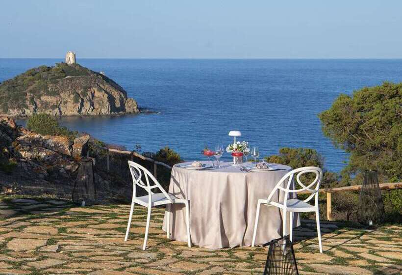 Отель Baia Di Chia Resort Sardinia, Curio Collection By Hilton