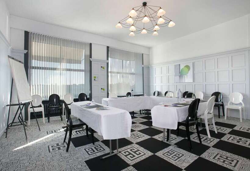 هتل Best Western Adagio Saumur