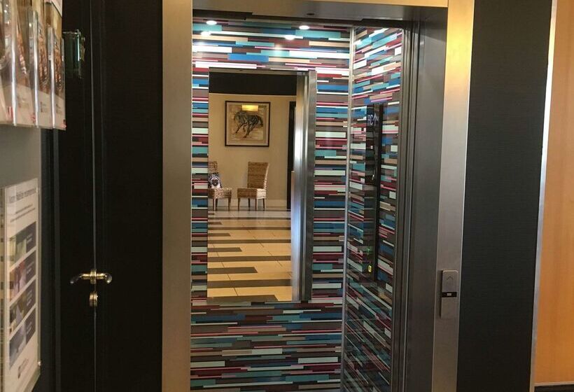 هتل Best Western Adagio Saumur