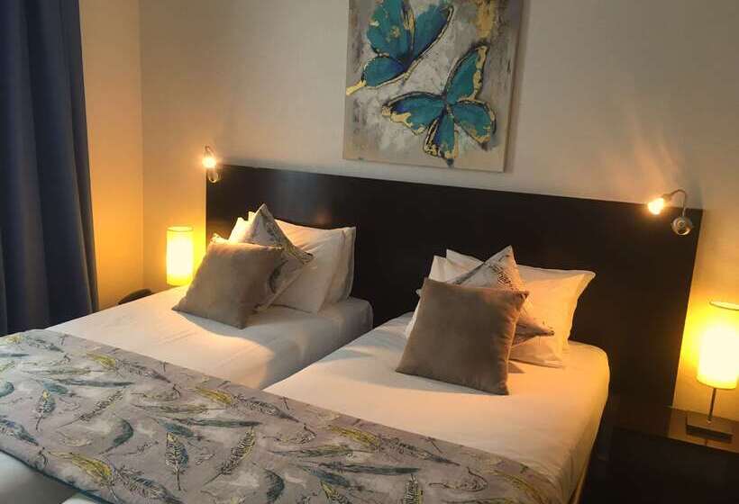 هتل Best Western Adagio Saumur