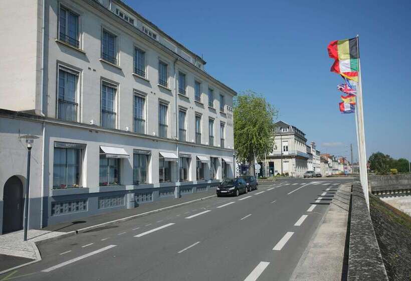 هتل Best Western Adagio Saumur