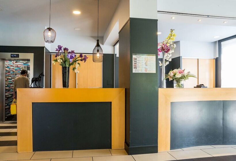 هتل Best Western Adagio Saumur