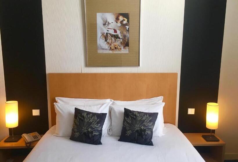 هتل Best Western Adagio Saumur