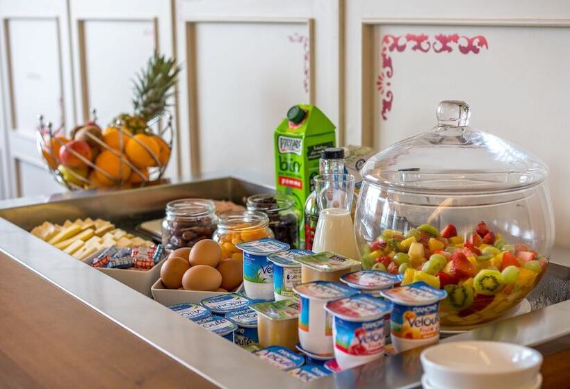 هتل Best Western Adagio Saumur