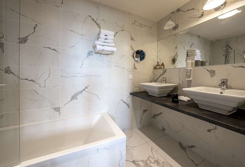 هتل Best Western Adagio Saumur