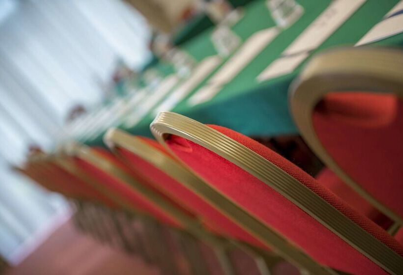 فندق Best Western Cavalieri Della Corona