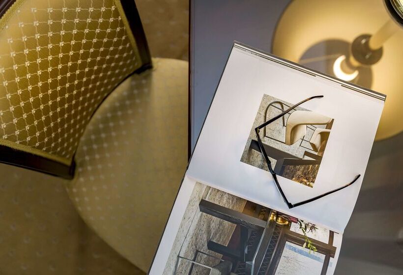 فندق Best Western Cavalieri Della Corona