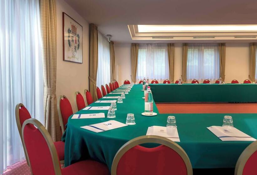 فندق Best Western Cavalieri Della Corona