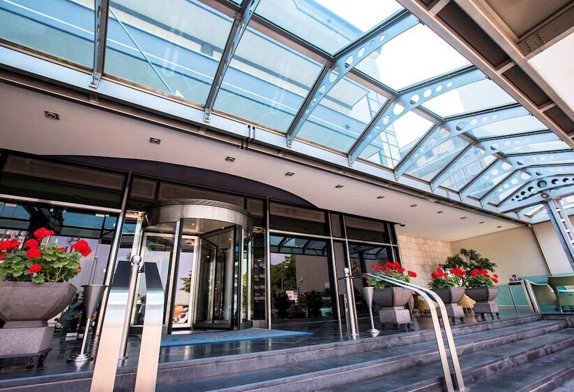 Best Western Hotel Ferrari