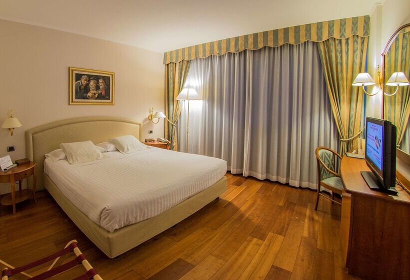 Best Western Hotel Globus City