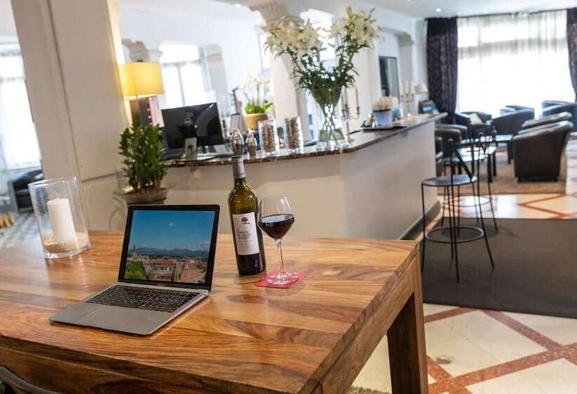 酒店 Best Western Le Comtadin