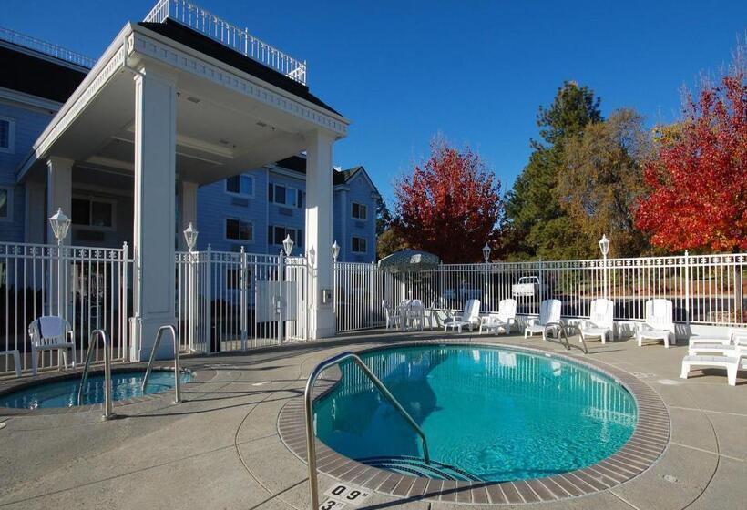 בית מלון כפרי Best Western Paradise