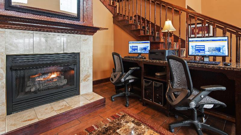 هتل Best Western Fort Wayne Inn & Suites North