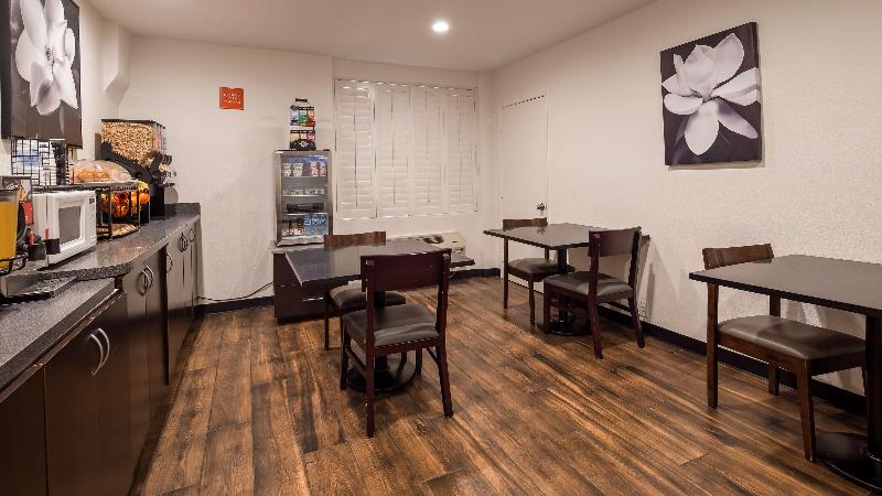 בית מלון כפרי Best Western Fort Wayne Inn & Suites North