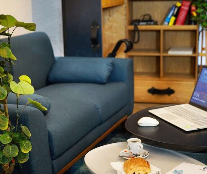 هتل Best Western Lyon Saint Antoine