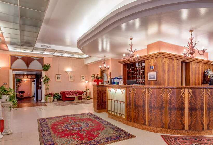 ホテル San Giusto